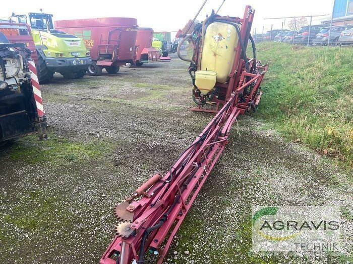 Hardi MEGA 1000 LTR. Ťahané postrekovače