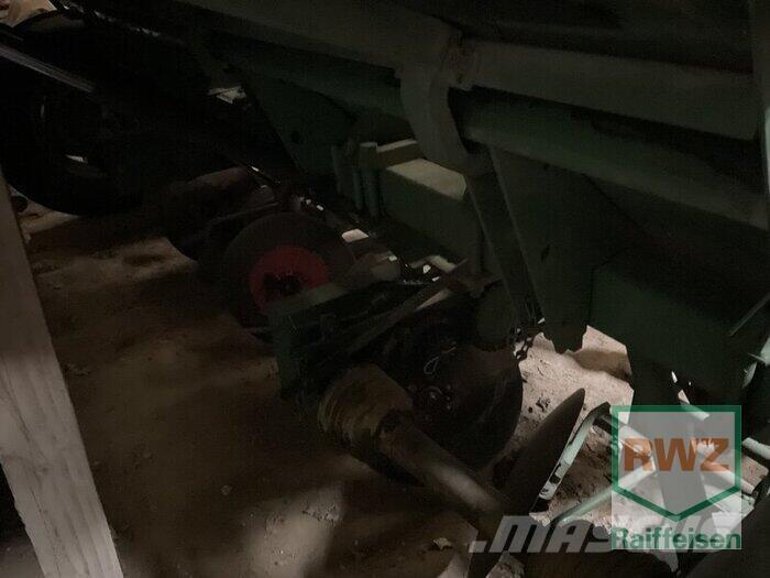 Hassia GLB 4 D Sadiace stroje