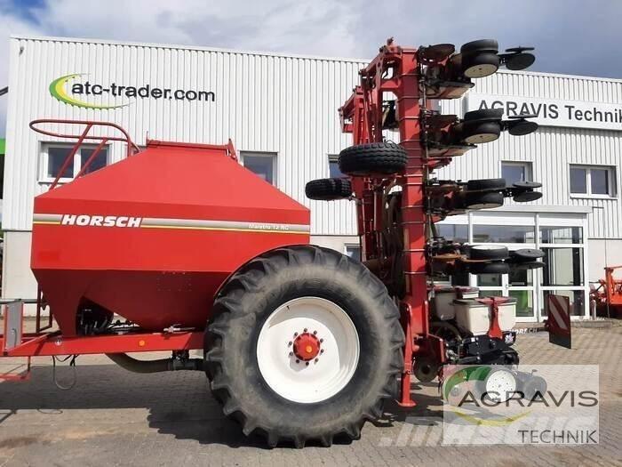 Horsch MAISTRO 12 RC Mechanické sejačky