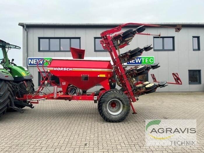 Horsch MAISTRO 8 CC Mechanické sejačky