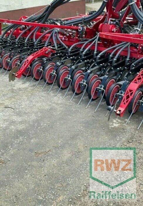 Horsch Pronto 6 DC Kombinované sejačky