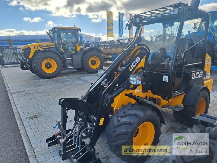 JCB 403 AGRI Kolesové nakladače