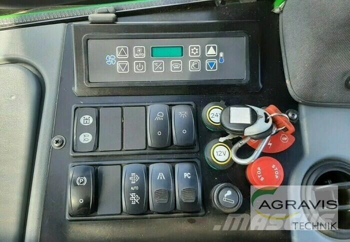 John Deere 1270 E Lesné traktory