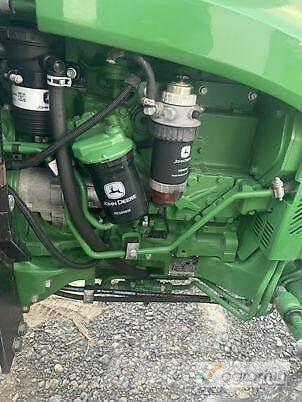 John Deere 5100R Traktory