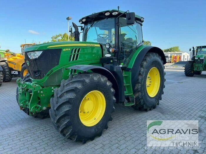 John Deere 6210 R Traktory