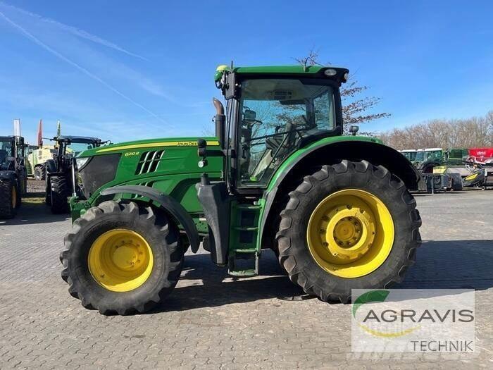 John Deere 6210 R Traktory