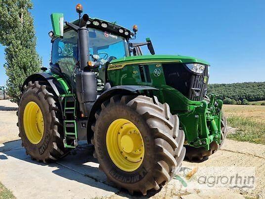 John Deere 6R250 Traktory