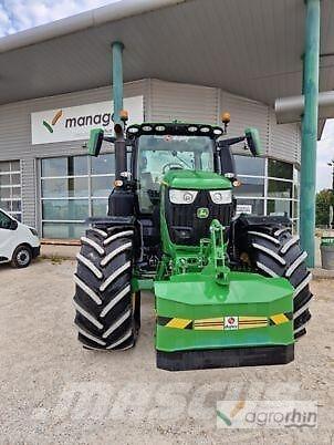 John Deere 6R250 Traktory