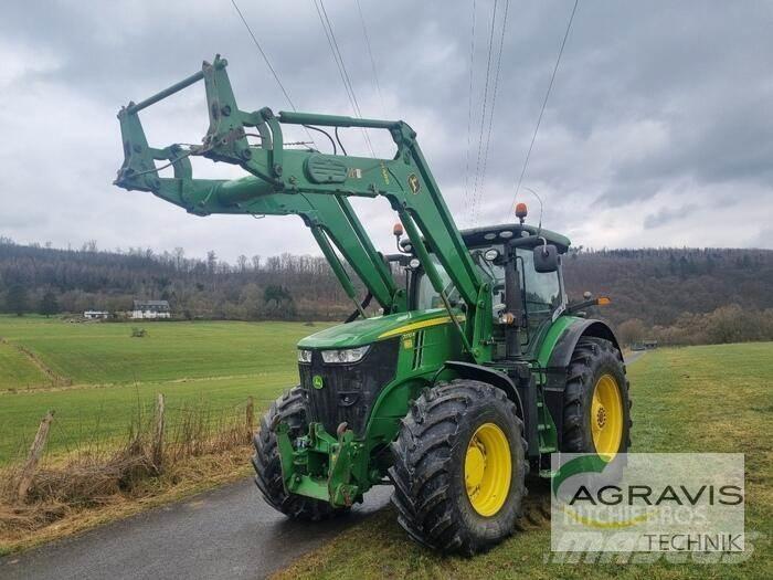 John Deere 7270 R Traktory
