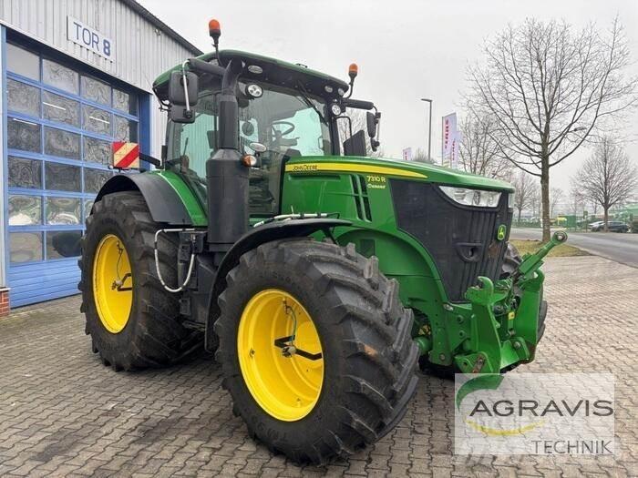 John Deere 7310 R Traktory