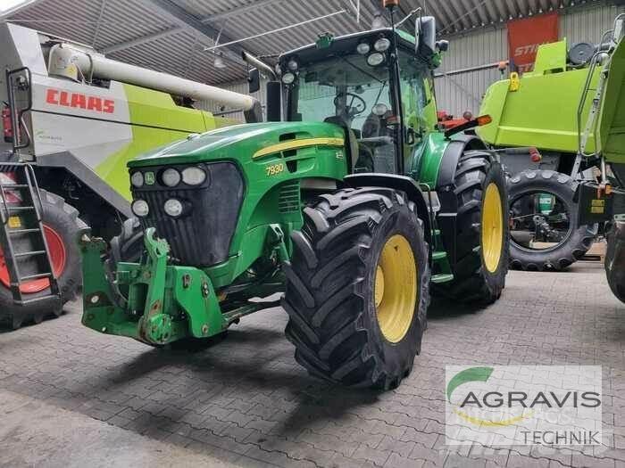 John Deere 7930 A Traktory