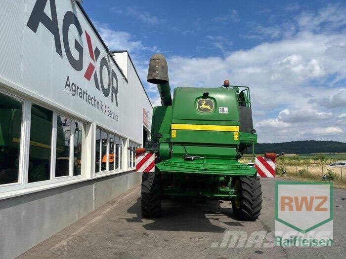 John Deere T560 Kombinované zberacie stroje