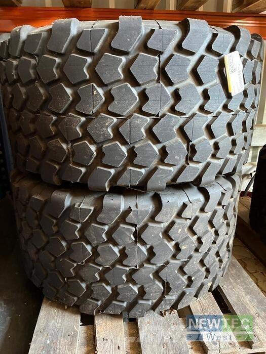  KR445/45R19.5 Pneumatiky, kolesá a ráfiky