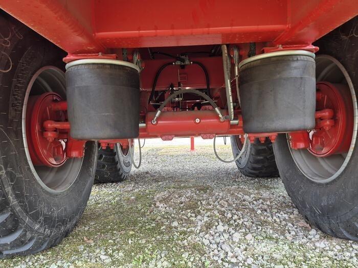 Krampe BIG BODY 750 Vyklápacie prívesy