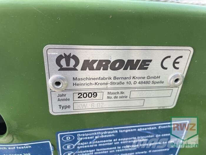 Krone KW 6.02/6 Obracače a zhrabovače sena