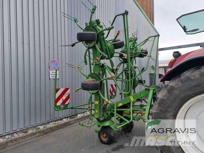 Krone KW 8.82 Obracače a zhrabovače sena
