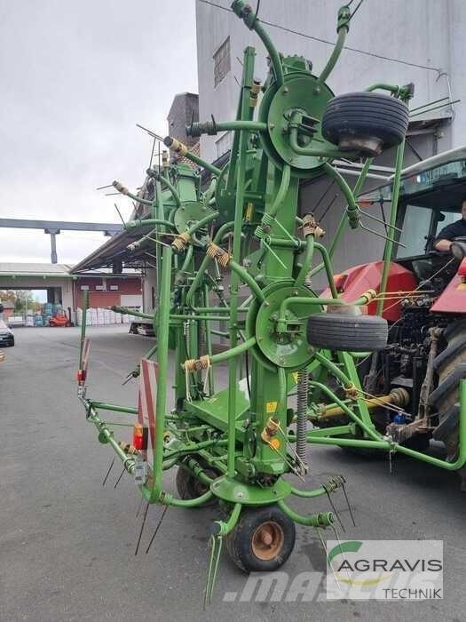 Krone KW 8.82 Obracače a zhrabovače sena