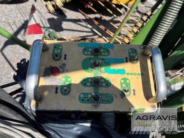 Krone SWADRO 1250 Obracače a zhrabovače sena