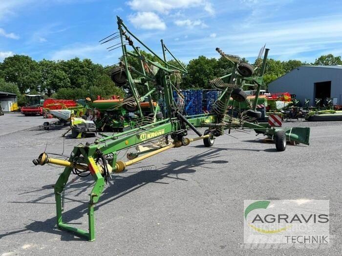 Krone SWADRO 810 Obracače a zhrabovače sena