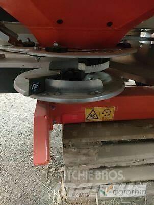Kuhn Axis 20.2 M-EMC-W Rozmetadlá priemyselných hnojív