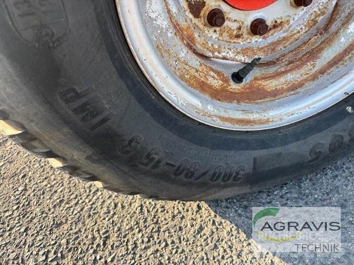 Kuhn GA 8521 Obracače a zhrabovače sena