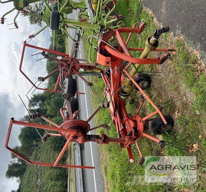 Kuhn GF 4201 MH Obracače a zhrabovače sena
