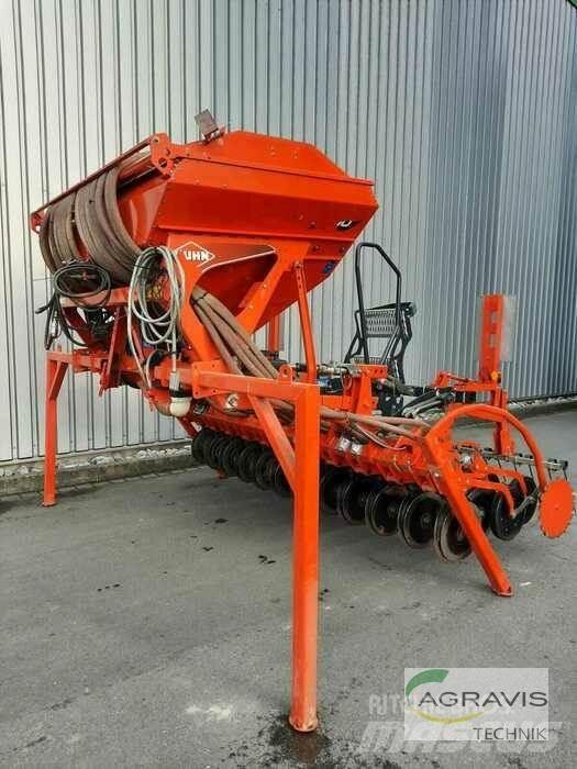 Kuhn VENTA LC 3000 Mechanické sejačky
