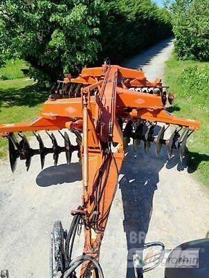 Kuhn XM32 Brány