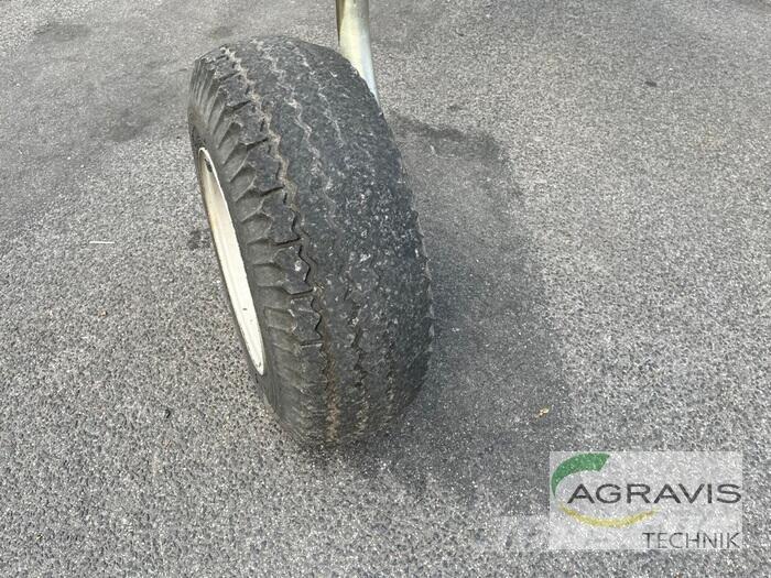 Kverneland 6965 Obracače a zhrabovače sena
