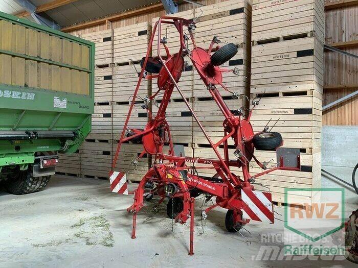 Lely Lotus 770 Obracače a zhrabovače sena