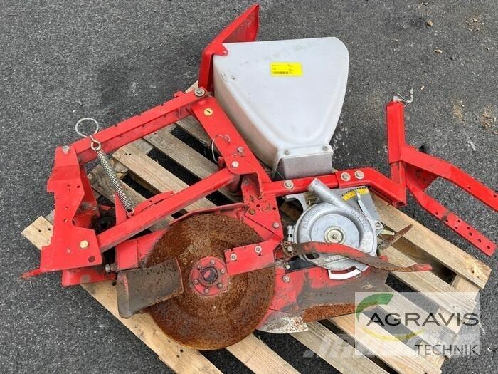 Maschio ST 300 Mechanické sejačky