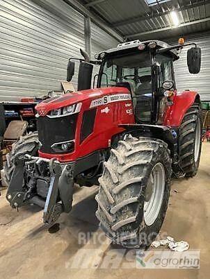 Massey Ferguson 7720S Traktory
