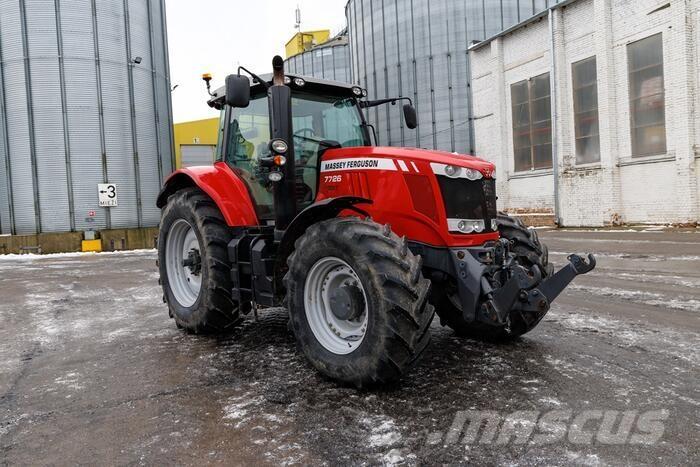 Massey Ferguson 7726 Traktory
