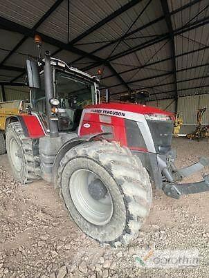 Massey Ferguson 8S245 Traktory