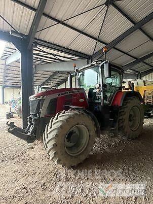 Massey Ferguson 8S245 Traktory