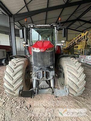Massey Ferguson 8S245 Traktory