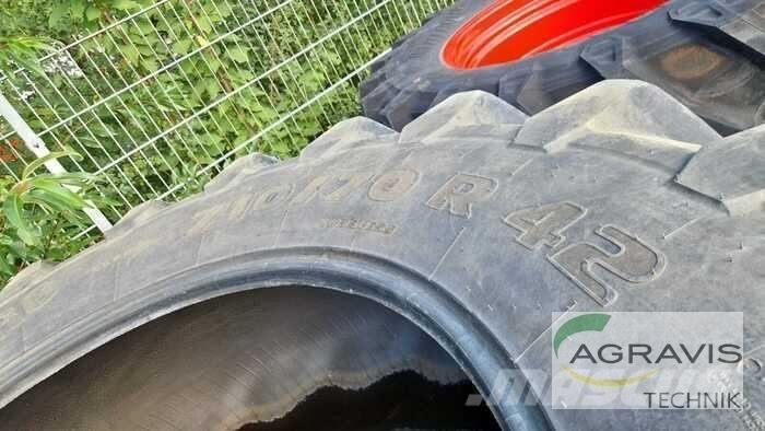 Michelin 710/70R42 Pneumatiky, kolesá a ráfiky