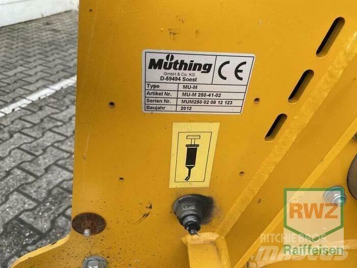 Müthing MU-M 250 Ďalšie stroje na spracovanie pôdy a príslušenstvo