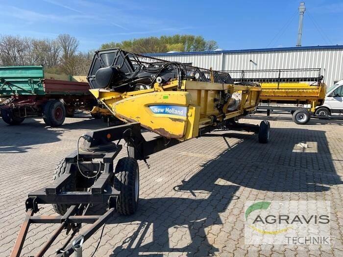 New Holland CR 9060 Kombinované zberacie stroje