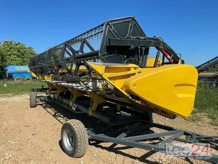 New Holland CR 9070 Kombinované zberacie stroje