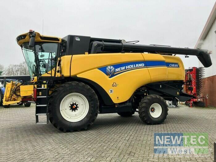 New Holland CX 8.85 Kombinované zberacie stroje