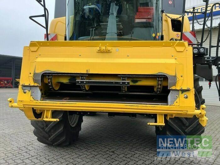 New Holland CX 8.85 Kombinované zberacie stroje