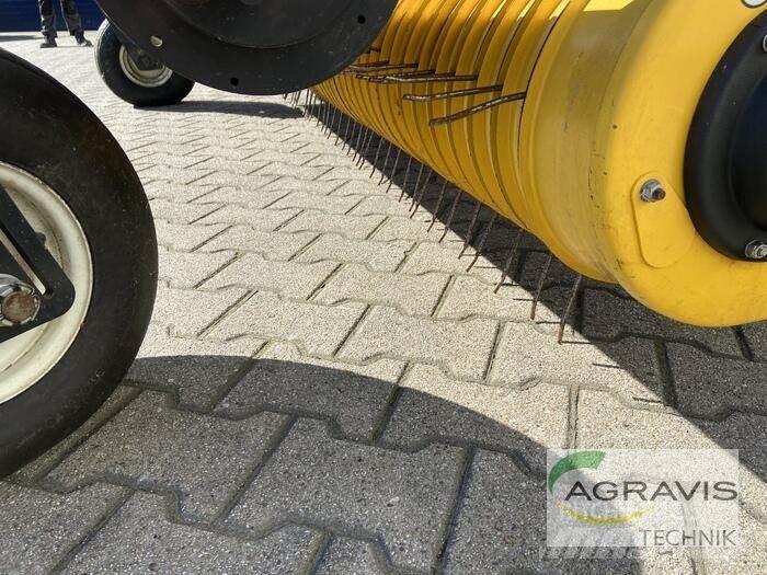 New Holland FR 500 Samochodné kosačky