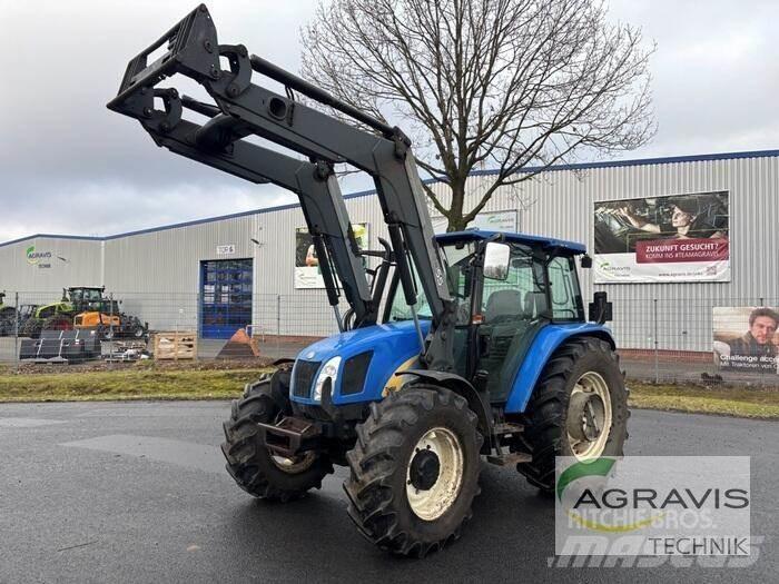 New Holland TLA 100 Traktory