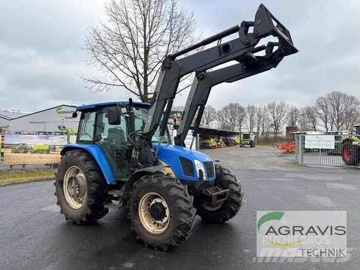 New Holland TLA 100 Traktory