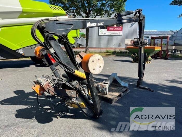 Pfanzelt LADEKRAN 5280 Lesné traktory