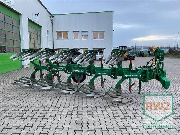 Regent Titan 200 S Dvojstranné pluhy
