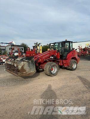 Schäffer 9630T Kolesové nakladače