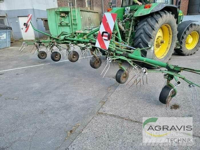 Stoll Z 660 H Obracače a zhrabovače sena