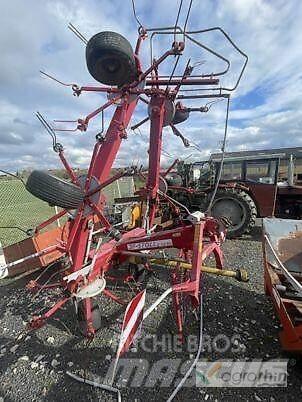 Stoll Z 765 Pro Obracače a zhrabovače sena